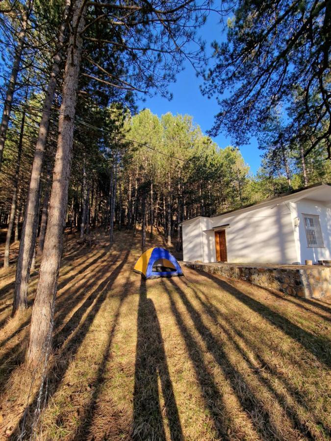 Villa Bujtinat Skenderi Gjinar 2 Zimmer foto