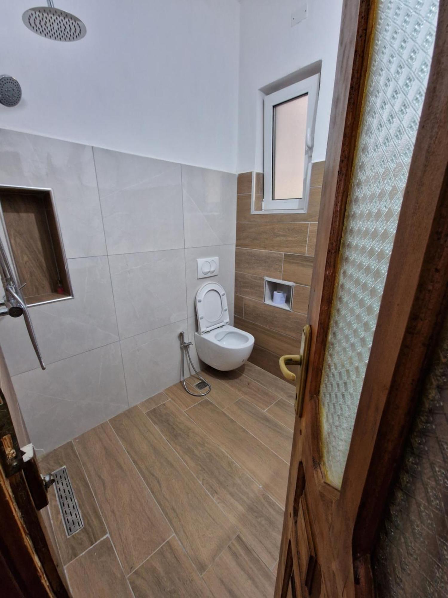 Villa Bujtinat Skenderi Gjinar 2 Zimmer foto